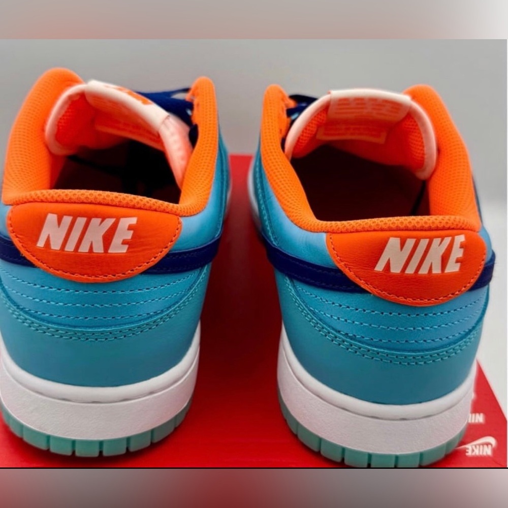 Nike Men’s Low-Top Sneakers in Turquoise and Orange - Picture 3 of 6